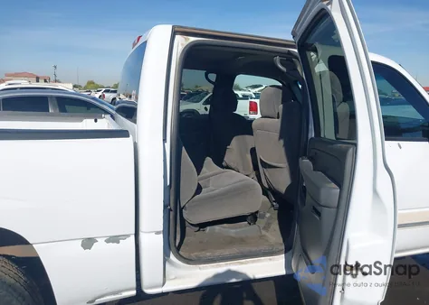 2006 Chevrolet Silverado 1500 Ls из США, поврежденный, VIN 2GCEK13VX61238450